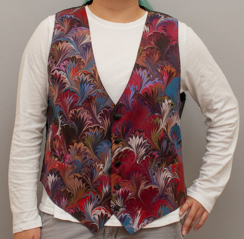 Silk vest, maroon Size L